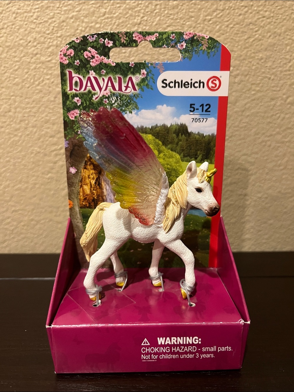Schleich Bayala White Unicorn Pegasus with Rainbow Glitter Wings- Collectible